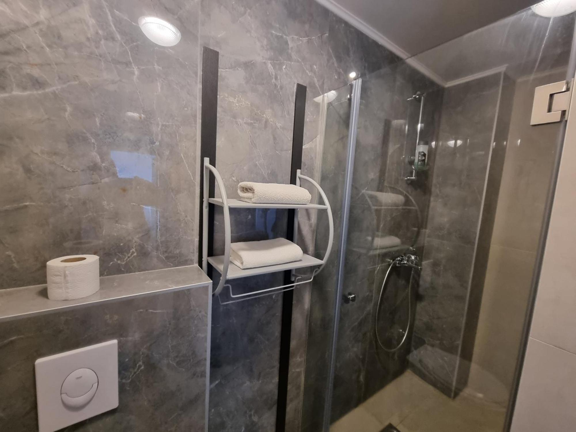 Gosnje Apartment Novi Sad Ruang foto