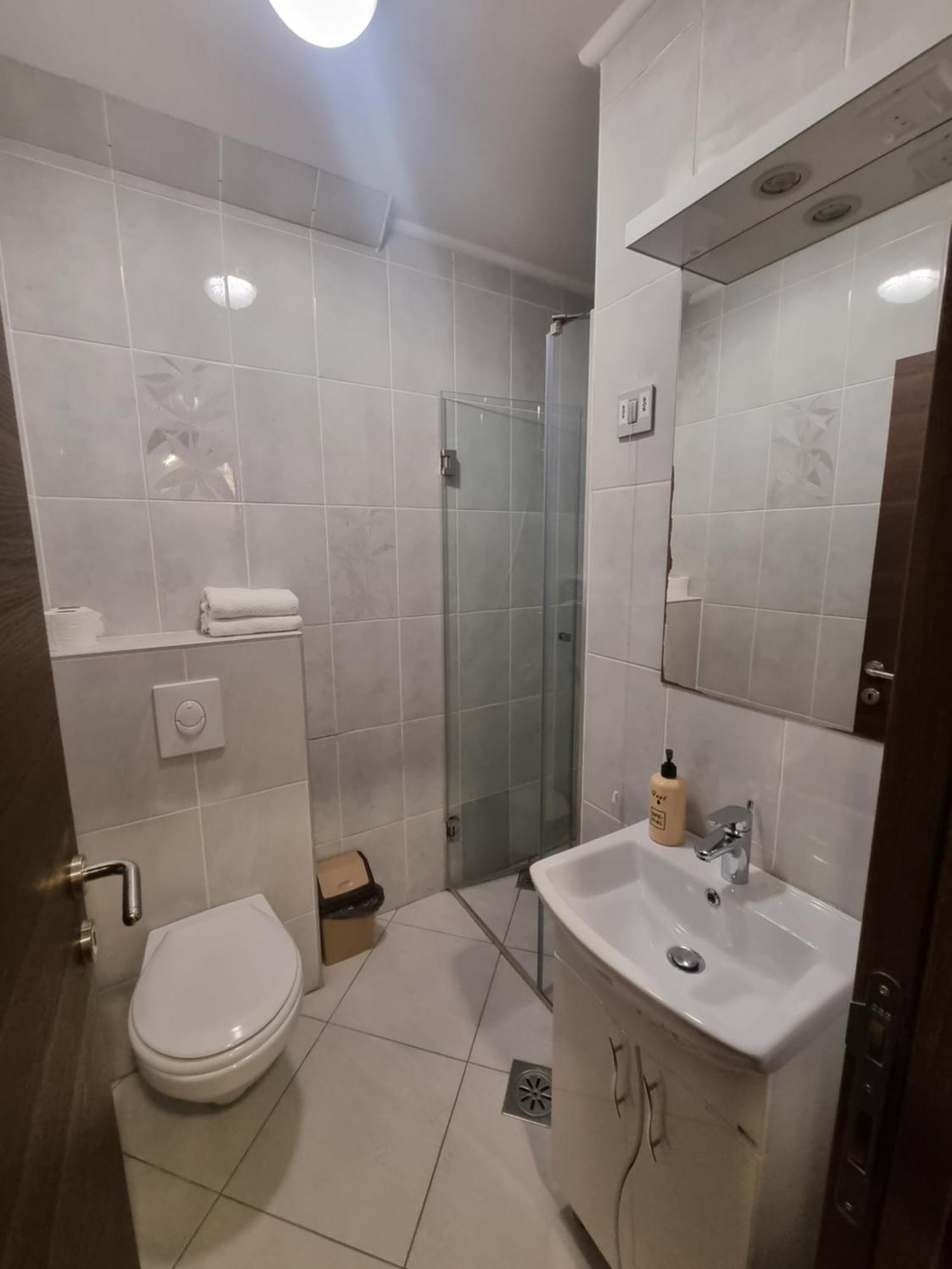 Gosnje Apartment Novi Sad Ruang foto